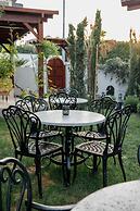 Villaqua Boutique Hotel