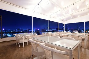 Aceotel Select Madhav