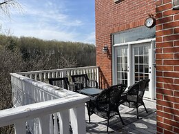 Caledon Manor and Country Inn