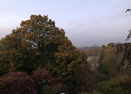 Caledon Manor and Country Inn