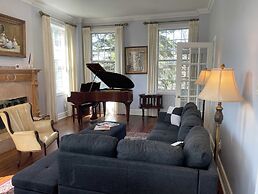 Caledon Manor and Country Inn