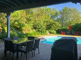 Caledon Manor and Country Inn