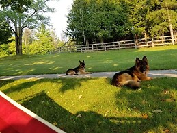 Caledon Manor and Country Inn