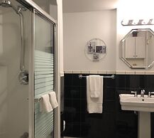 Caledon Manor and Country Inn