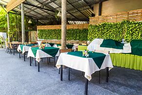 Private studio at Zen Space by Lofty