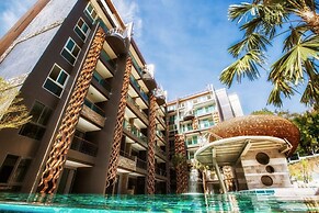 Apartment at Emerald Terrace by Lofty