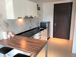 Apartment at Emerald Terrace by Lofty