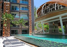 Apartment at Emerald Terrace by Lofty