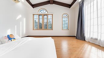 Pocheon Luxjay pet Pension