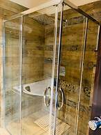 Hotel The Grand Kaushalya