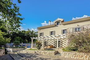 Nature Villa Frangipane With Pool
