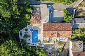 Nature Villa Frangipane With Pool
