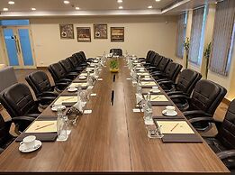 Jaypee Greens- Atlantic The Club