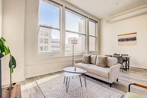 TWO CozySuites Apt w Skybridge Access 3