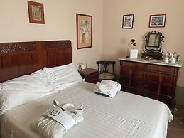 Palazzo Capparucci - Dimora Storica