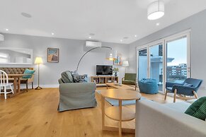 Station Skyline One By My Getaways