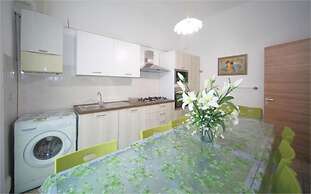 Hanbury 10 in Alassio