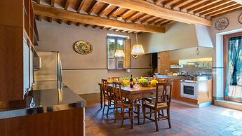 Casale La Splendida 10 Emma Villas