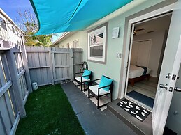 Villa Michloe - Steps From Wilton Drive