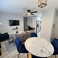 Villa Michloe - Steps From Wilton Drive