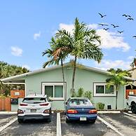 Wilton Manors 2BR Charm Walk to the Drive