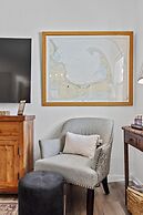 Serene Seaside Escape 1BR Bliss