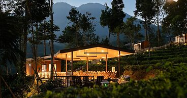 Bobocabin Dieng Pass, Batang