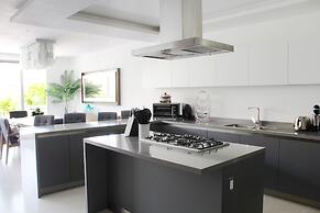 Three New Beautiful Villas In Punta Cala