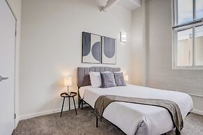 TWO CozySuites Apt w Skybridge Access 4