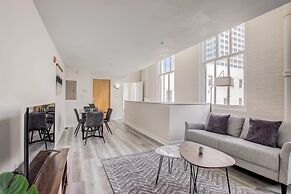 TWO CozySuites Apt w Skybridge Access 4