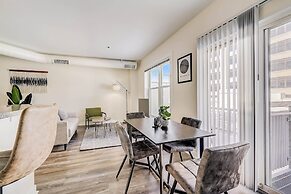 TWO CozySuites Apt w Skybridge Access 4