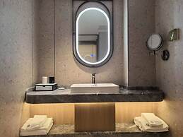 Ramada Encore by Wyndham Wuhan Int'l Conference Center