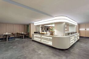 Ramada Encore by Wyndham Wuhan Int'l Conference Center