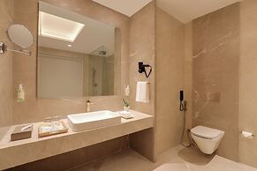 Lemon Tree Premier Budhanilkanth