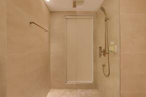 Lemon Tree Premier Budhanilkanth