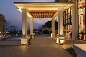 Lemon Tree Premier Budhanilkanth