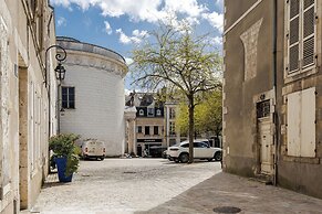 Hôtel Cloître - Entrée autonome, réception en ligne - Encore Mieux