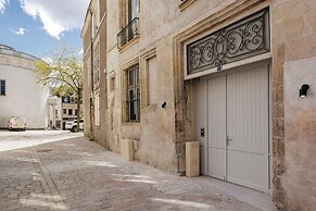 Hôtel Cloître - Entrée autonome, réception en ligne - Encore Mieux