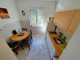 Poncho Apartment Close to Center