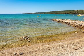 Poncho Apartment Close to Center