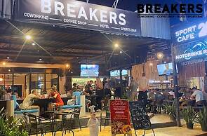 Breakers Hotel Rawai
