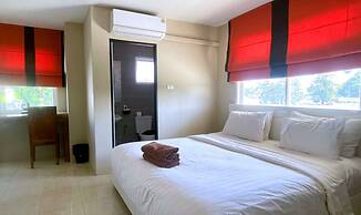 Breakers Hotel Rawai