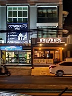 Breakers Hotel Rawai
