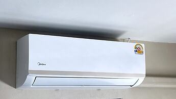 Breakers Hotel Rawai