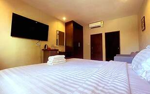 New Breakers Hotel Rawai