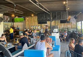 New Breakers Hotel Rawai