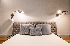 Renovato Deluxe Apartment