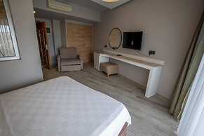 THE NIX HOTEL PATARA BEACH