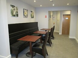 Rooms at The Ritz Complex