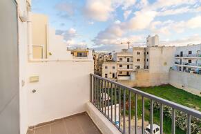 Sunset And Sea Views Apart St Paul's Bay